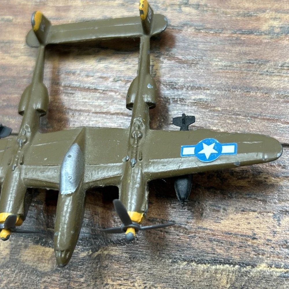 Dyna Flites American A109 P-38 Lightning 168‎ Die Cast Brown Plane